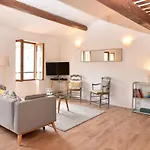 Sade - Central, Charming, For 6 * Antibes