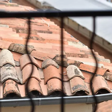 Appartement Sade - Central, Charming, For 6 *