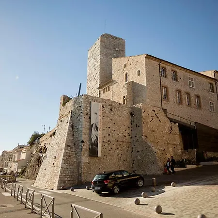 Apartment Sade - Central, Charming, For 6 Antibes