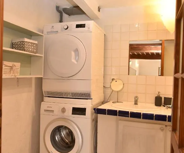 公寓 Sade - Central, Charming, For 6 *