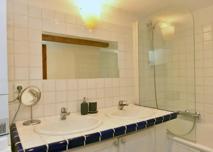 公寓 Sade - Central, Charming, For 6