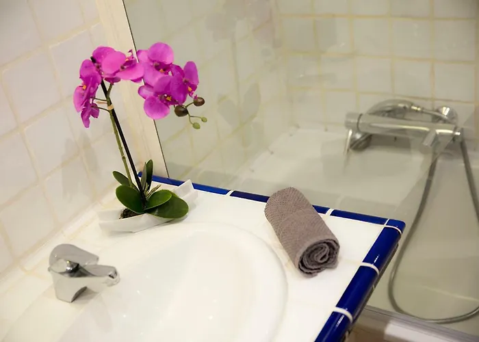 Sade - Central, Charming, For 6 公寓