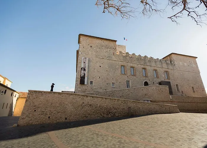 Sade - Central, Charming, For 6 公寓 昂蒂布