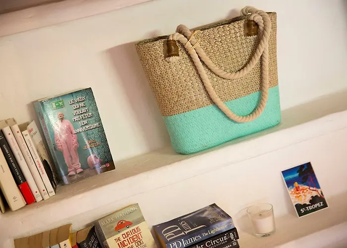 Sade - Central, Charming, For 6 公寓